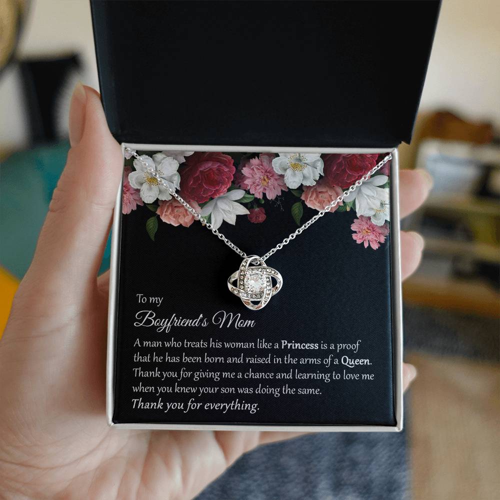 To My Boyfriend's Mom - Beautiful Love Knot Necklace